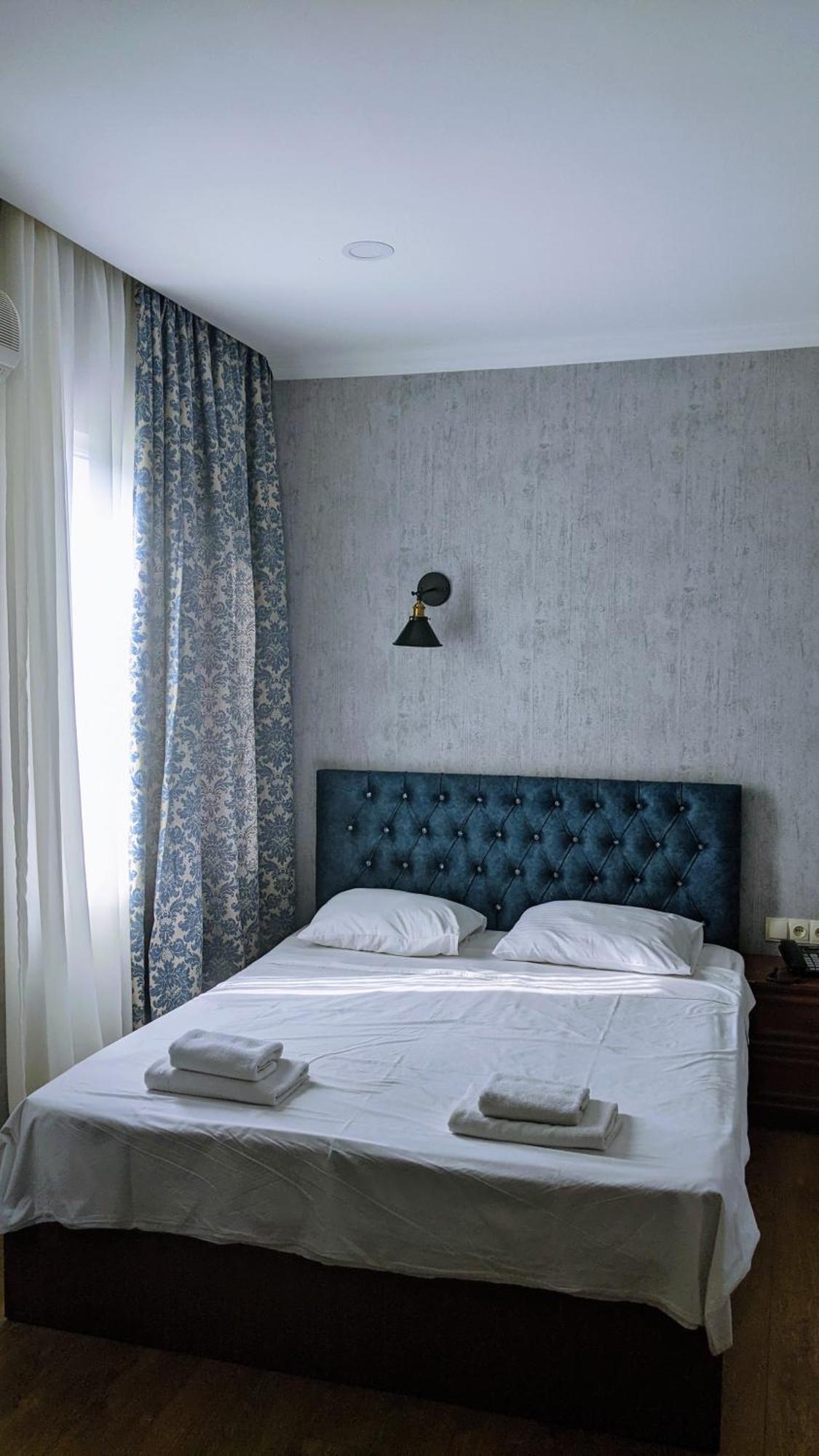 Hotel Kalanga Tiflis Habitación foto
