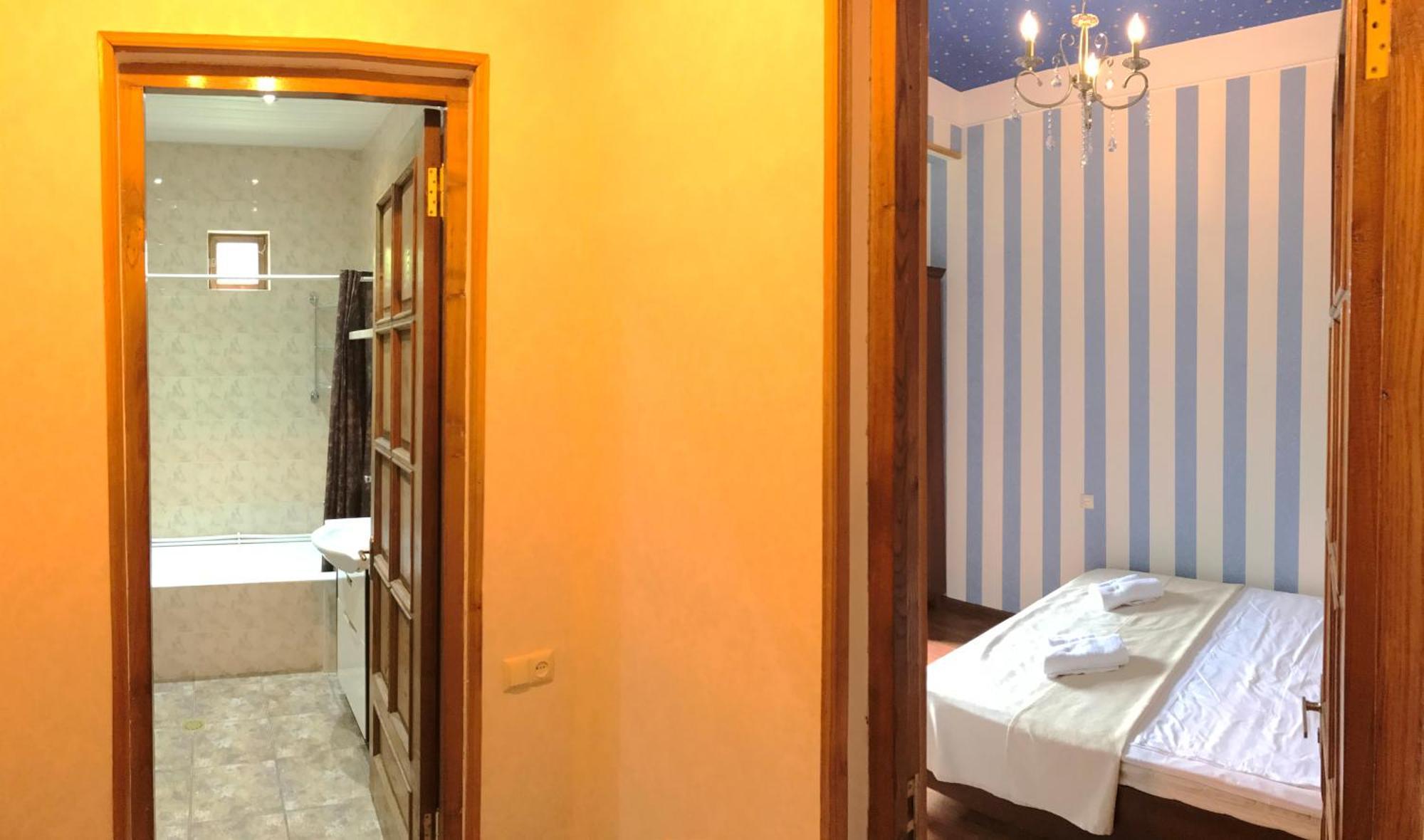 Hotel Kalanga Tiflis Habitación foto